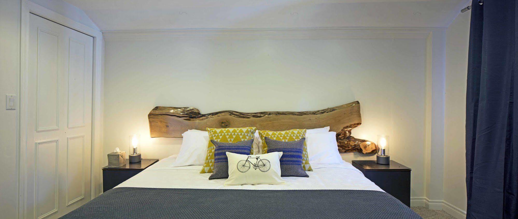 Queen Regent Bed & Breakfast Niagara-on-the-Lake Exterior photo